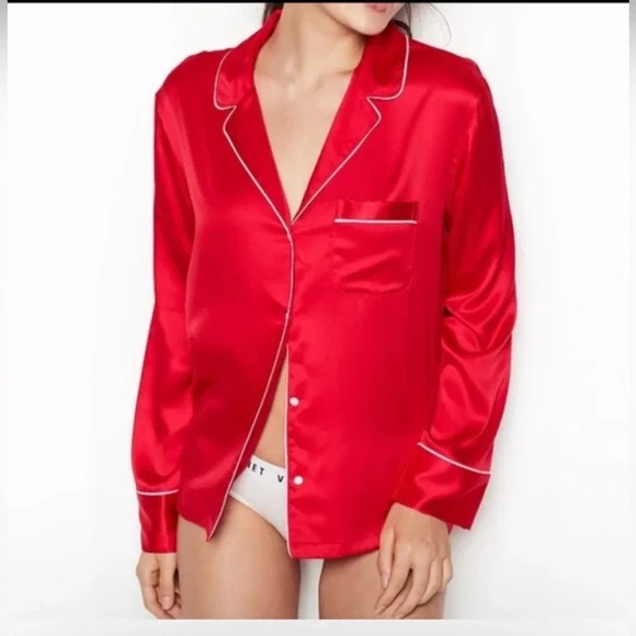 Victoria’s Secret Red Satin Pajama Set Small - Picture 4 of 16